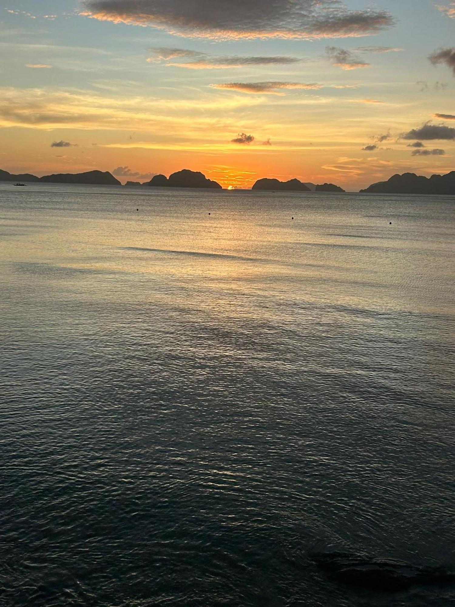 Hut Sunset Island View Hotell El Nido Eksteriør bilde